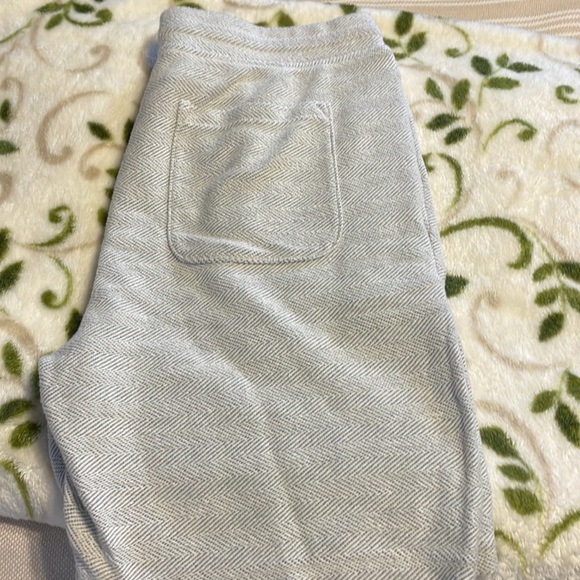 Men’s shorts - Picture 3 of 3